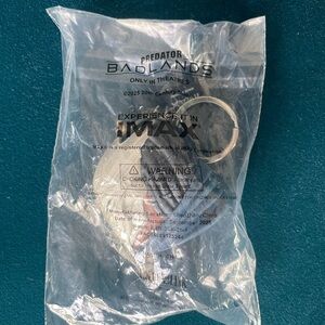 Predator badlands IMAX movie keychain NIP